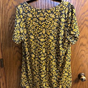 LuLaRoe Classic tee XL